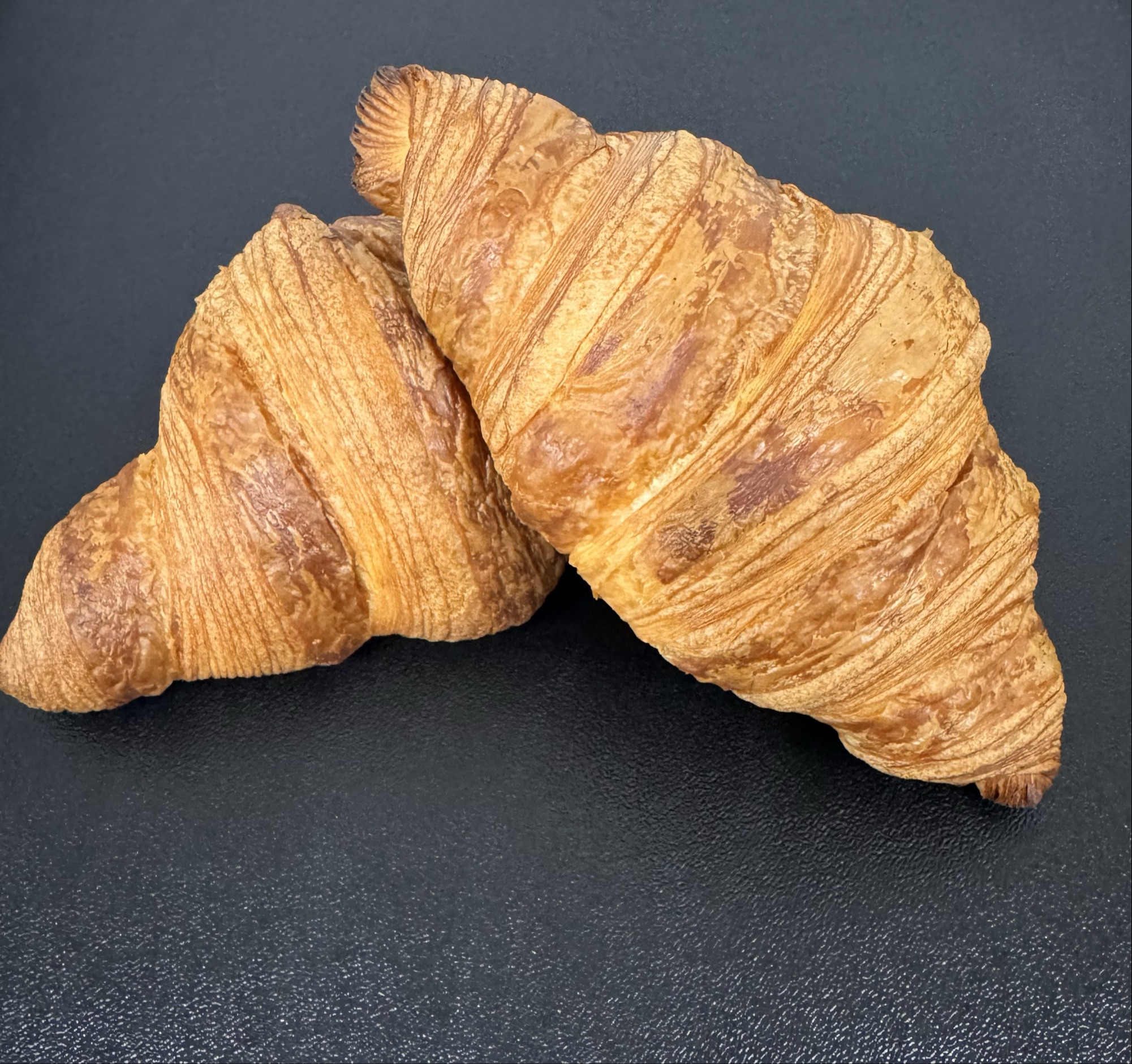 Crossiant bagt m. Smør